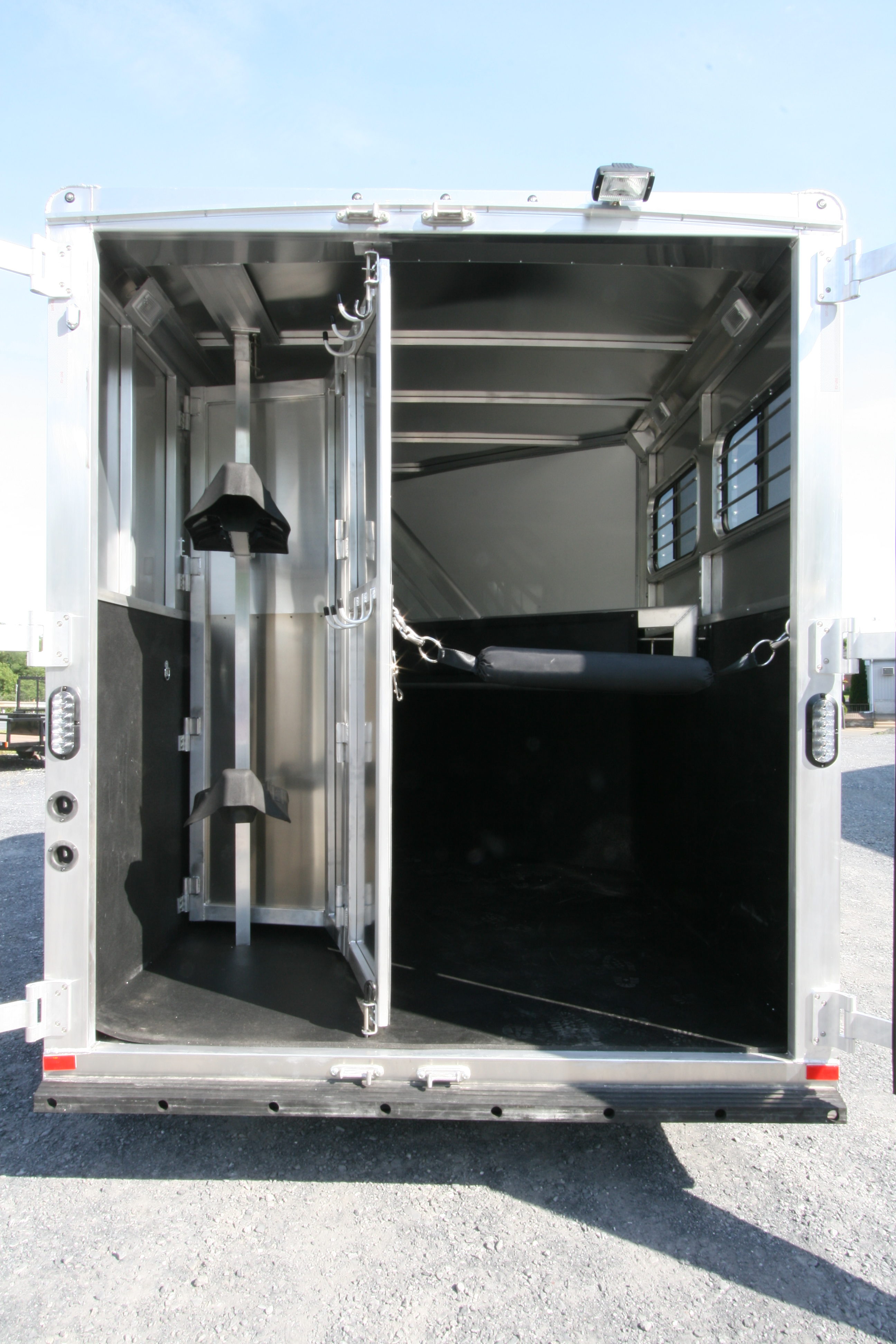 2018LakotaBumperPull2horseslant Wasko's Inc.