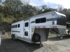 2009-EBY-4-HORSE-W-DRESSING-ROOM-HORSE-TRAILER