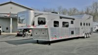 2021-lakota-big-horn-8417-integrated-haypod-slant-load-horse-trailer
