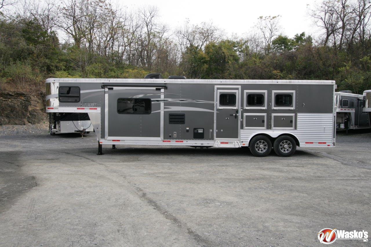 2016LAKOTACHARGER83136'GLIDERAMPHORSETRAILER Wasko's Inc.